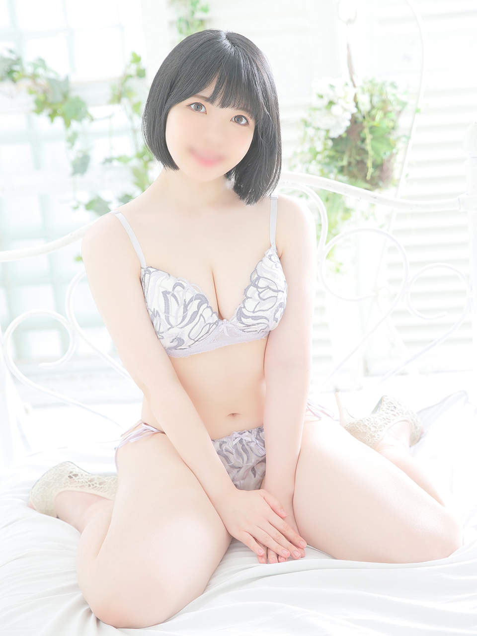 なお 4